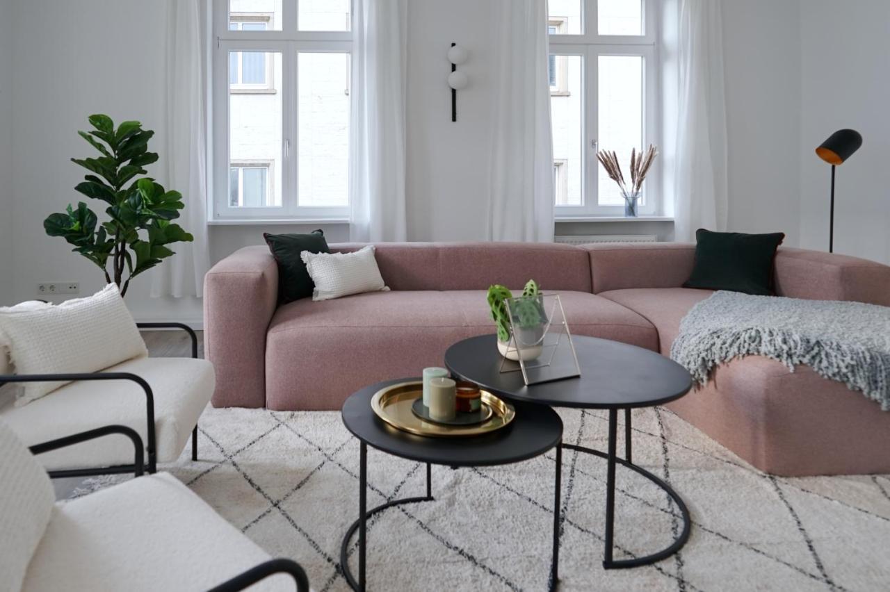 Vonbehling Boutique Apartment - Gemeinsam Leben Am Puls Der Innenstadt วิสบาเดน ภายนอก รูปภาพ