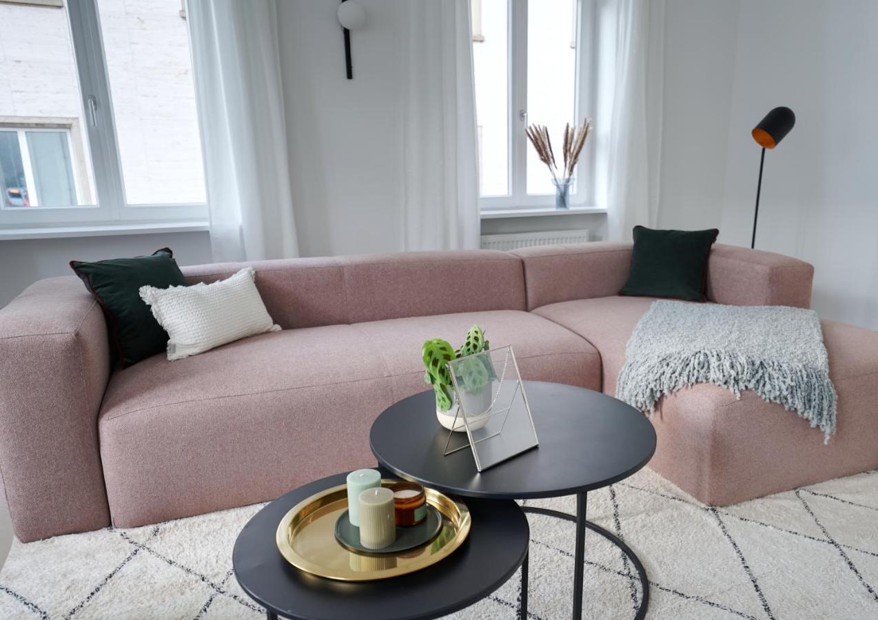 Vonbehling Boutique Apartment - Gemeinsam Leben Am Puls Der Innenstadt วิสบาเดน ภายนอก รูปภาพ